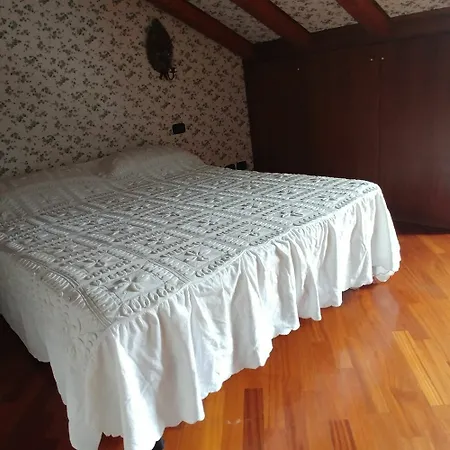 Sacchi Deluxe